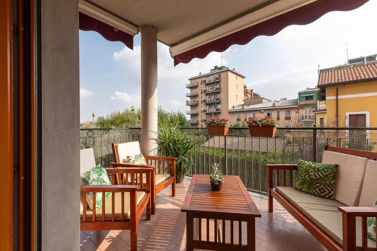 Casty Sweet Home - Parcheggio Privato Gratuito Milan